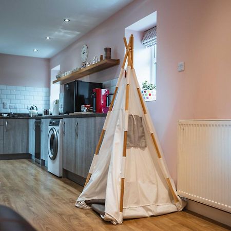 Bramble Cottage Turriff ภายนอก รูปภาพ